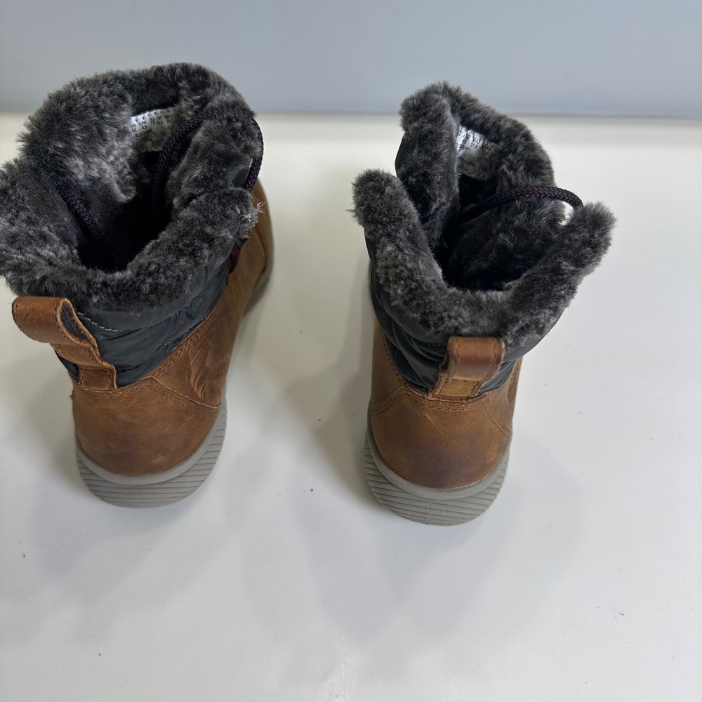 Timberland Courmayeur Valley Waterproof Boots Brown Leather Faux Fur A23BP 6.5 - Picture 5 of 9